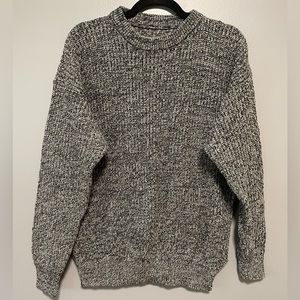 Women’s Black/Grey Knit Oversized Crew Neck Sweater Size Medium